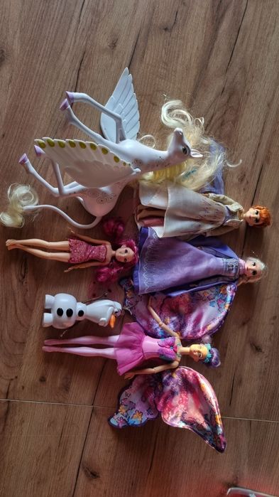 ELSA, Anna, Olaf, wróżka, Mia i pegaz