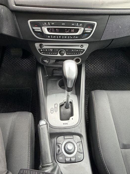 Продам Megane 1.5 AVTOMAT