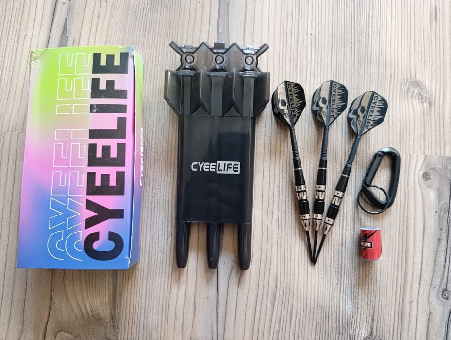 Lotki do darta  ( steel ) + etui + ostrzałka
