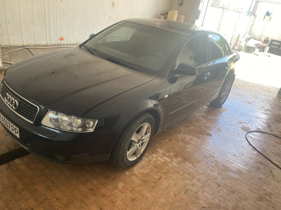 Продам audi a4 b6 автомат