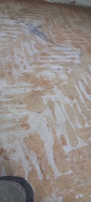Usuwanie subitu lepiku kleju parkietu szlifowanie beton