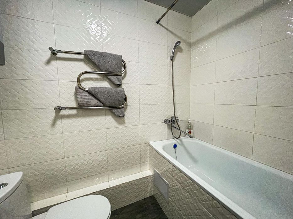 ‼️в Центрі біля Парку Набережна квартира подобово