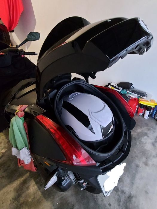 Scooter 400cm3 impecável