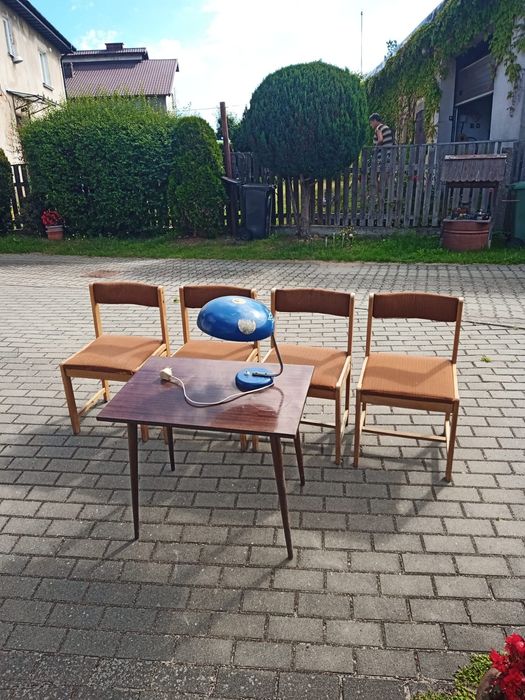 Krzesła z czasów PRL'u