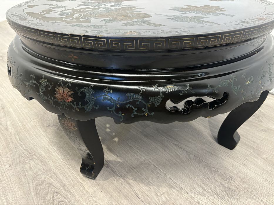 Orientalny stolik kawowy chinoiserie recznie malowany