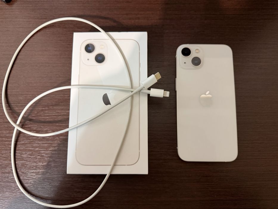 Продам iPhone 13, 128 GB, Starlight