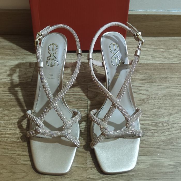 Sandália Salto Mulher Exé (Tamanho 39)
