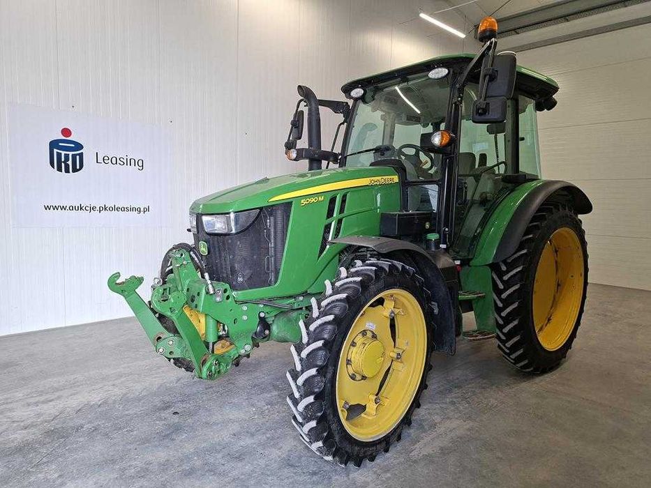 Ciągnik rolniczy JOHN DEERE 5090M