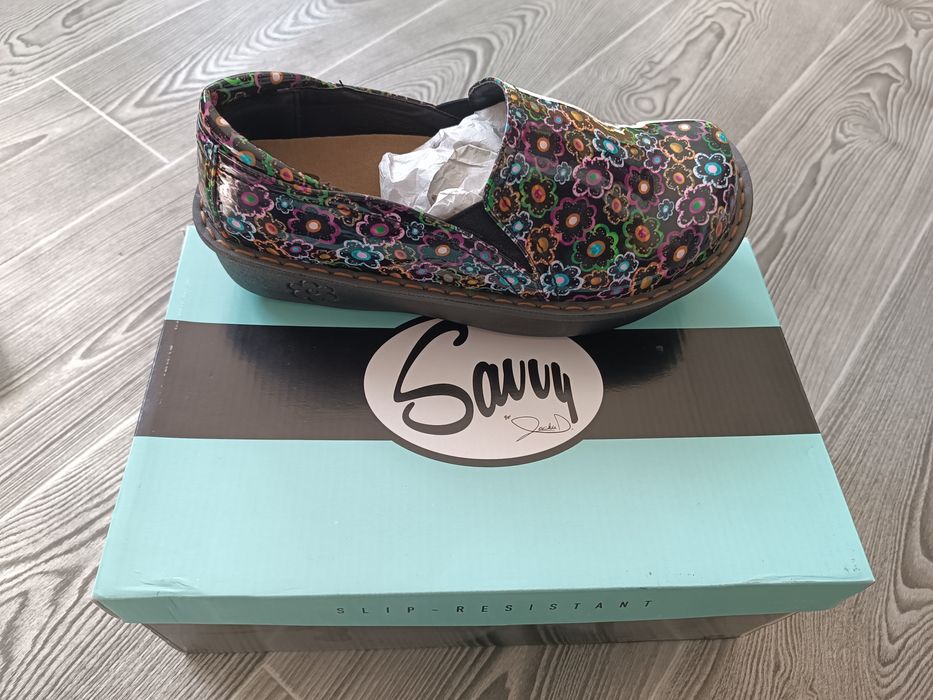 Туфли лакерованые savvy
