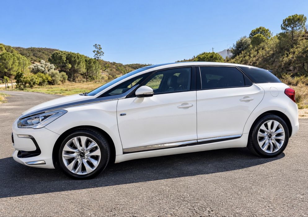 Citroen DS5 hybrid foto 2