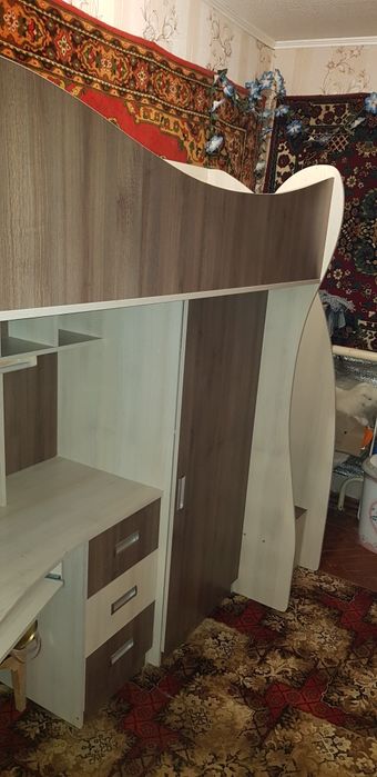 Продам кровать чердак