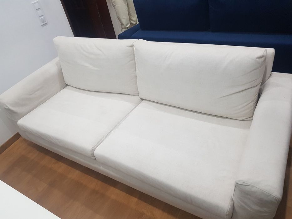 Sofa tres lugares