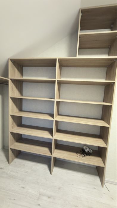 Гардеробна шкафи