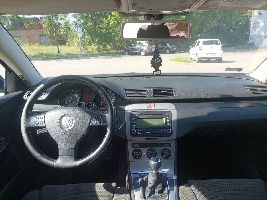 Volkswagen Passat B6