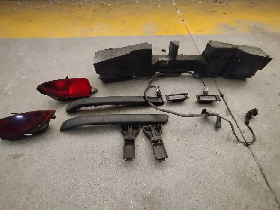 Componentes/Acessórios Parachoque Trás Branco Corsa C 2001/2006