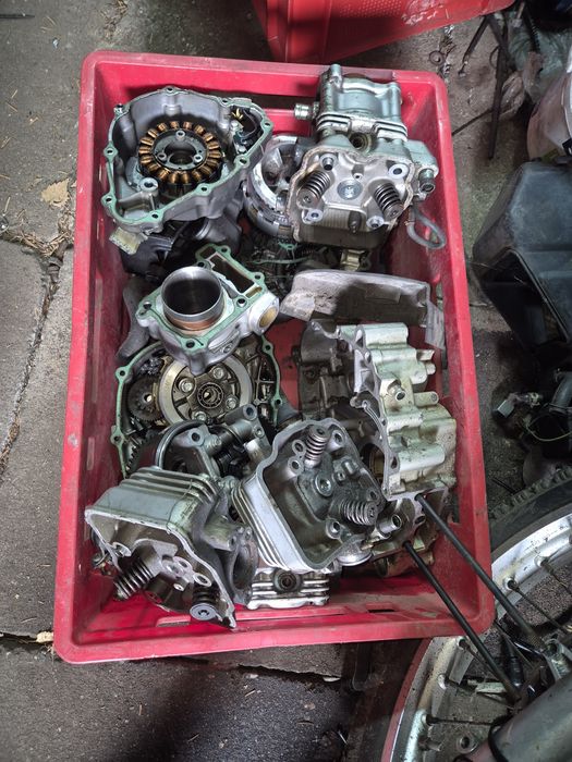 Cylinder, glowica, części silnik Honda CBR 125 JC34