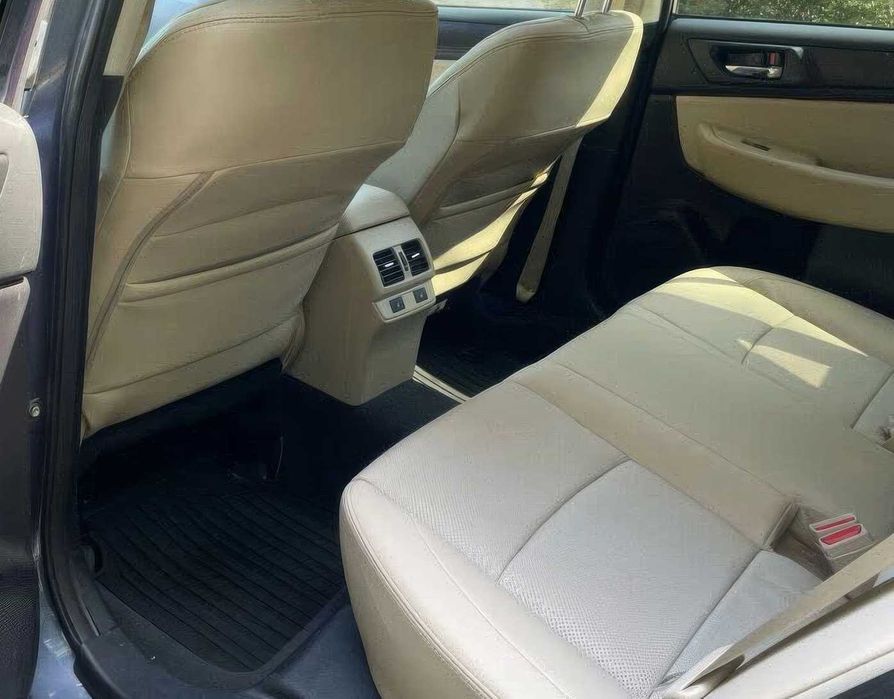 Subaru Outback 2.5i Limited      2017
