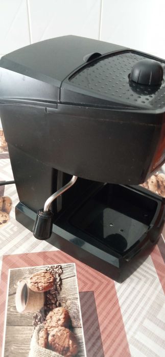 Máquina café pó Delonghi