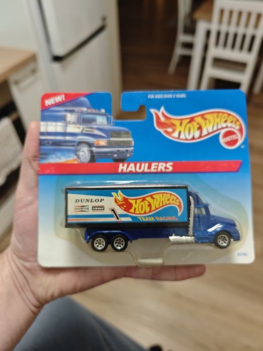 Hot wheels haulers team racing Dunlop champion ferodo rocznik  1996