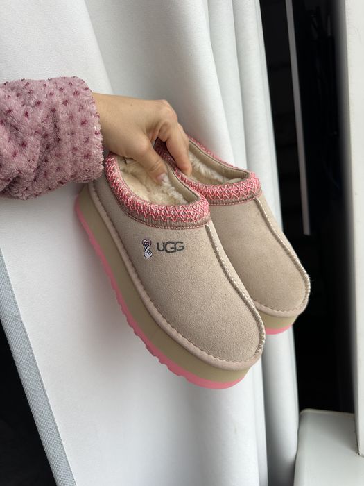 Ugg Tazz Love 39,38,37,36 розмір В Наявності !