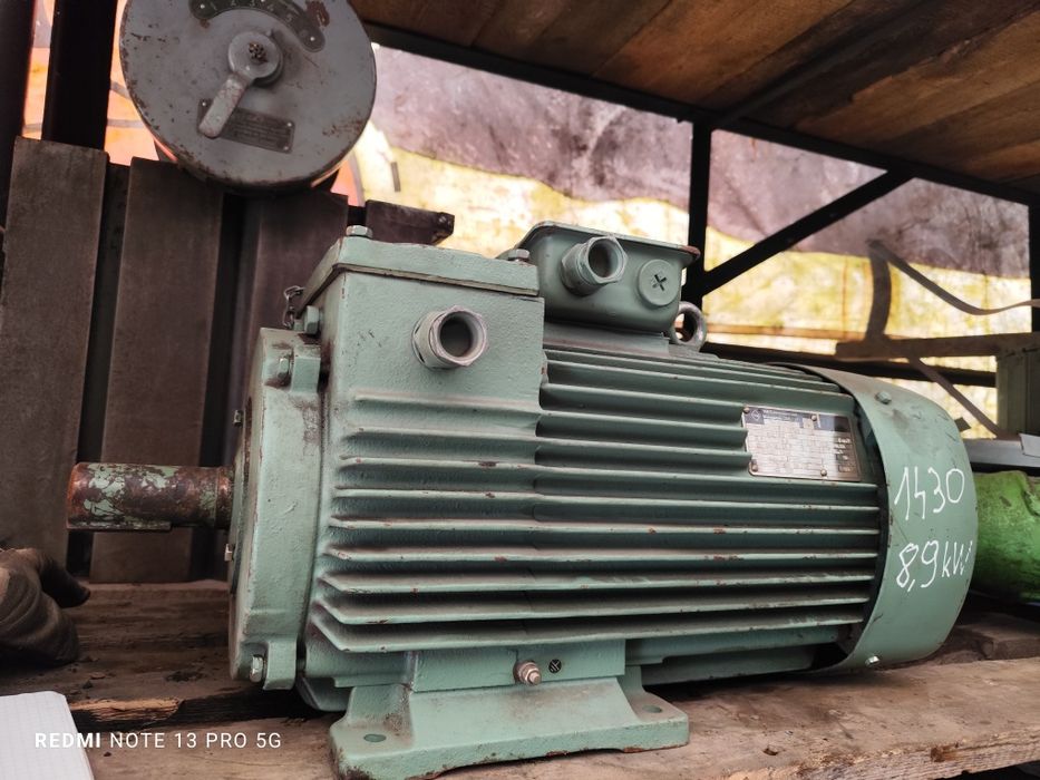 Silnik pierścieniowy VEM suwnicowy dźwigowy 8,9/7,7/6,9kW