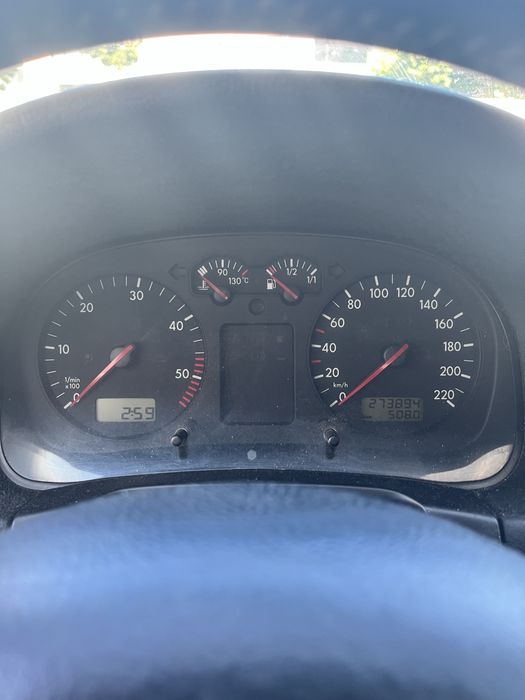 Volkswagen Golf 4