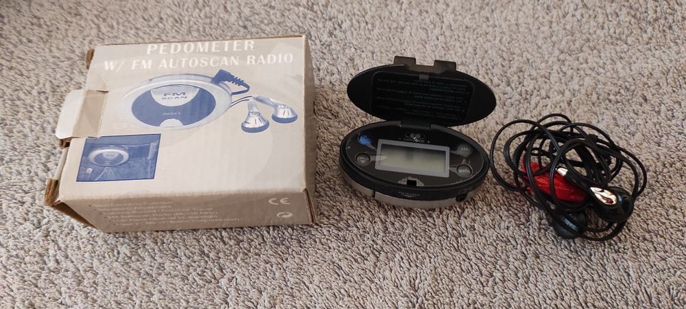 Pedómetro, com rádio e relógio Coronel Tapioca