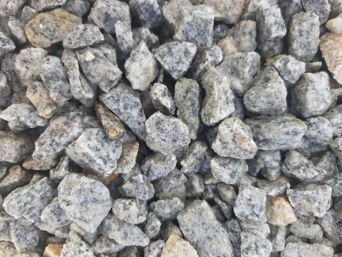 Grys granitowy szary kamień ogrodowy 8-16 i 16-22 mm  worek 25 kg