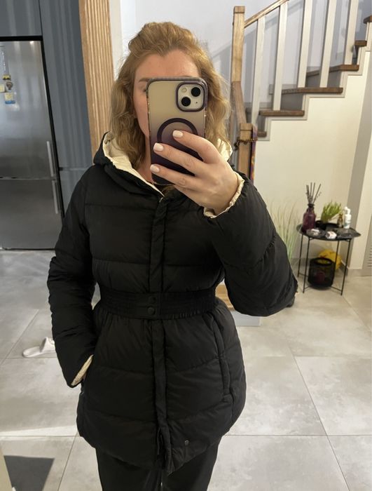 Пухова куртка двохстороння від weekend max mara