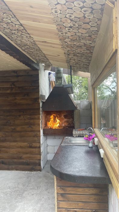 Комплекс для денного відпочинку з чаном