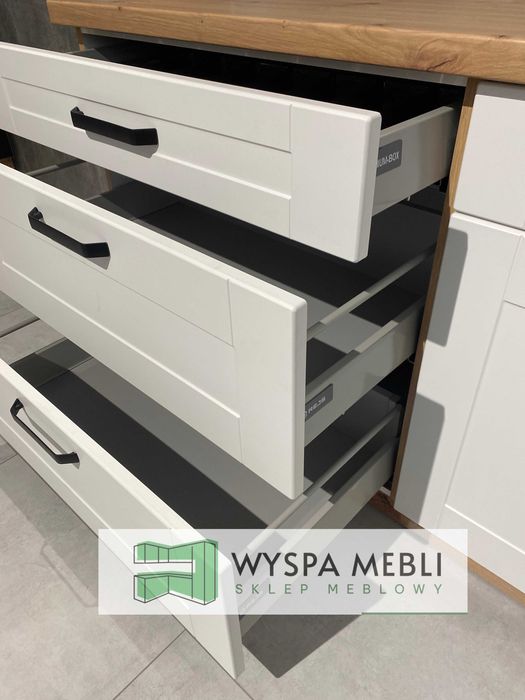 Meble kuchenne biały MDF narożna wyspa dowolny wymiar kuchnia dąb