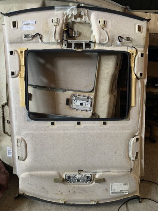 W204 w212 черный потолк AMG под люк C class