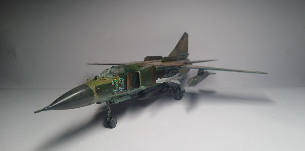 Модель МіГ-23МЛД 1/72