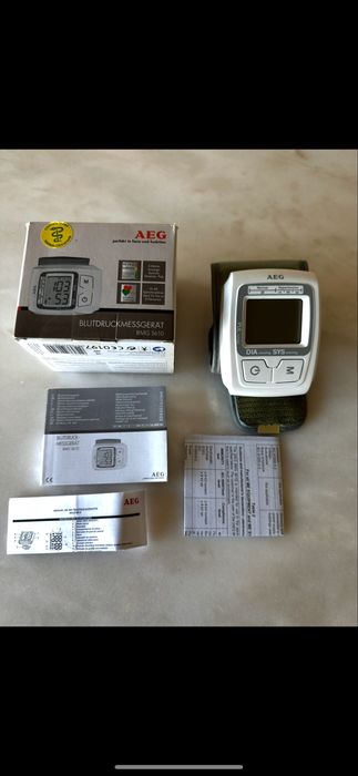 Medidor de Tensão arterial de pulso AEG