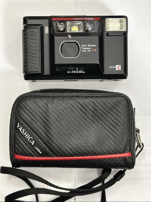 Yashica T   AF.  Mju - 2