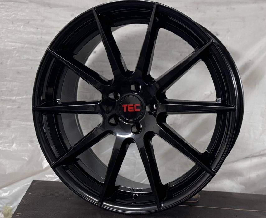 NOWE Felgi TEC 20 5x112 et45 8.5j Audi Volkswagen Seat Skoda BMW