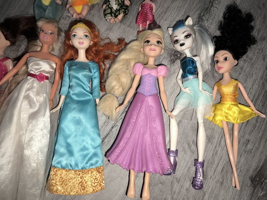 Лот набір пакет іграшок для дівчинки ляльки барбі кукли пупс