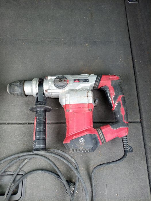 Перфоратор Vitals Ra3013Ds