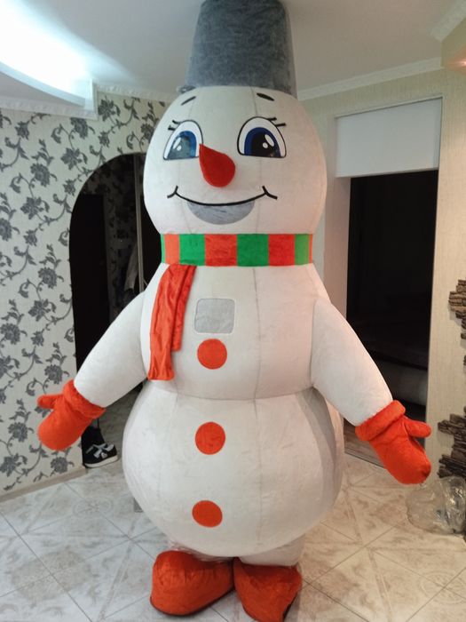 Надувний костюм Сніговик 2.70 м!!!