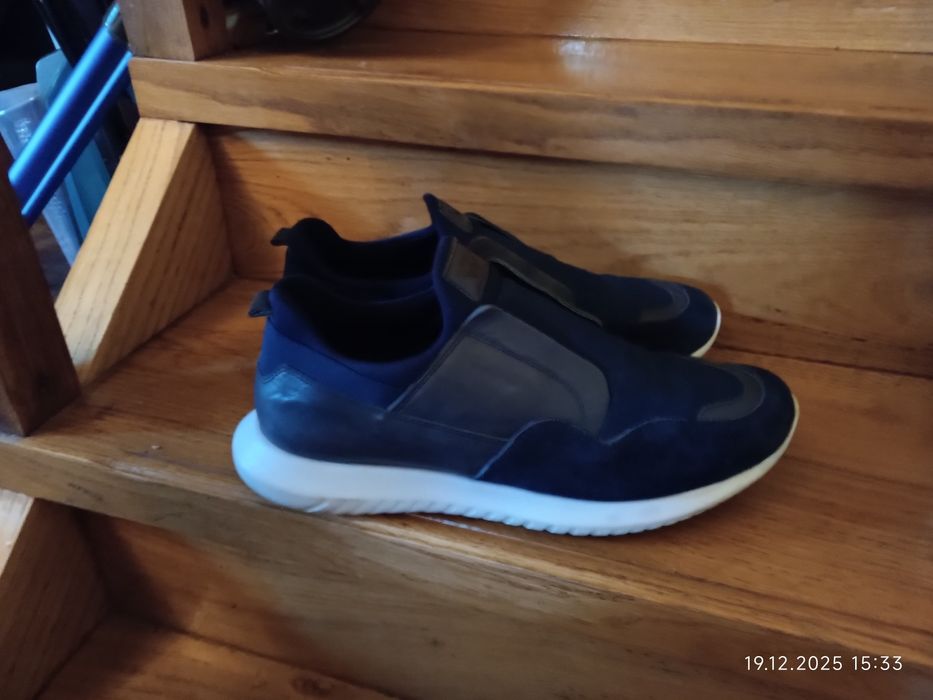 Шкіряні оригінал розмір 44