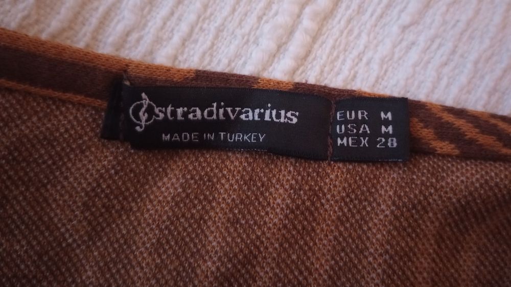 Sweter rozpinany Stradivarius M
