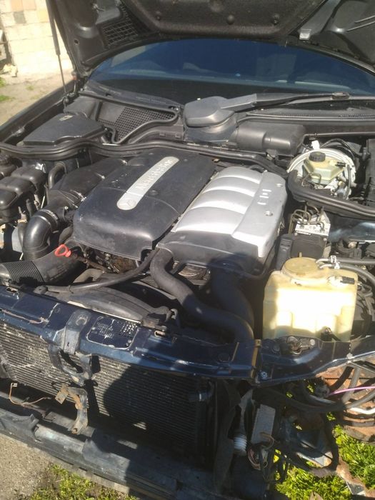 Mercedes benz w210 2000