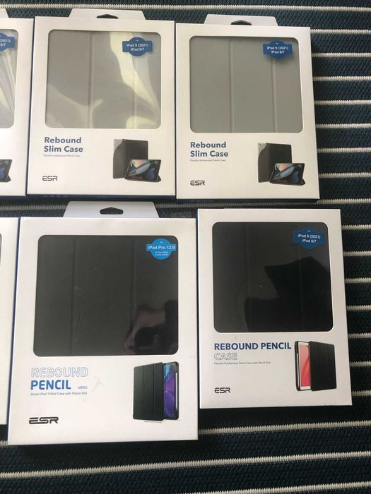 Lote de 12 Capas para Tablets + 2 Suportes para Portáteis – Novos