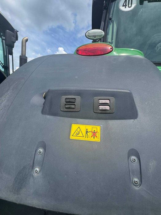 JOHN DEERE 8370R