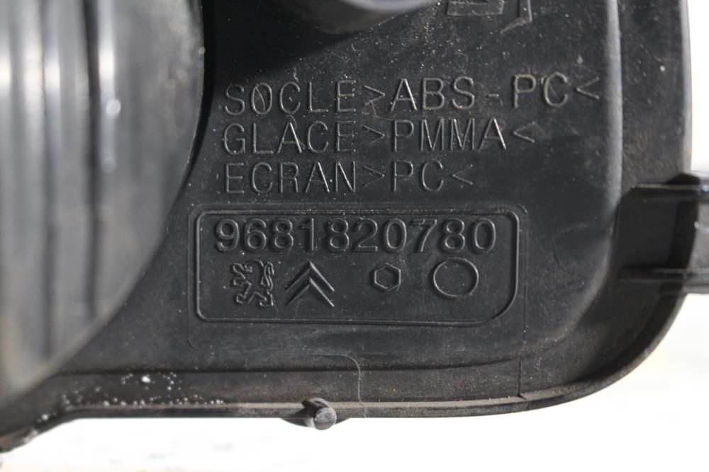 Farolim esquerdo CITROËN C3 Picasso (SH_)