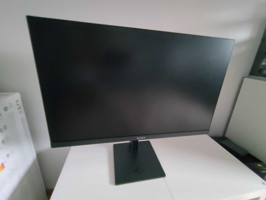 2 monitory gamingowe