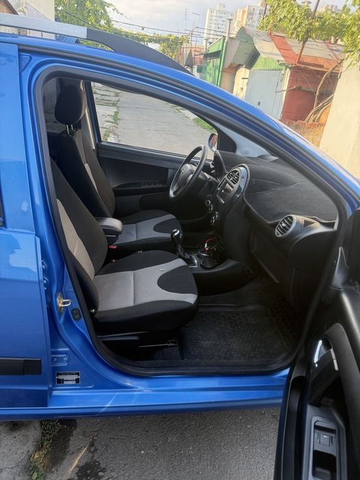 Продаю легковий автомобіль