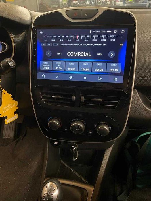 Auto-rádio android 14 10.1" Renault Clio 4 Zoe 2012 a 2018