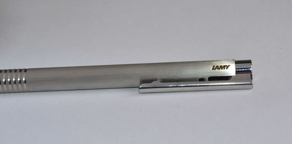 Lapiseira Lamy Nova