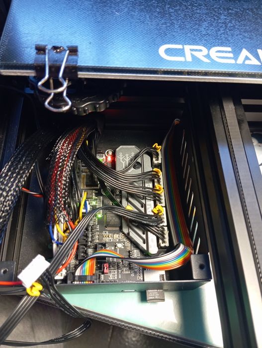 Impressora 3D Creality Ender 3 C/ Duplo Eixo Z e Motherboard SKR
